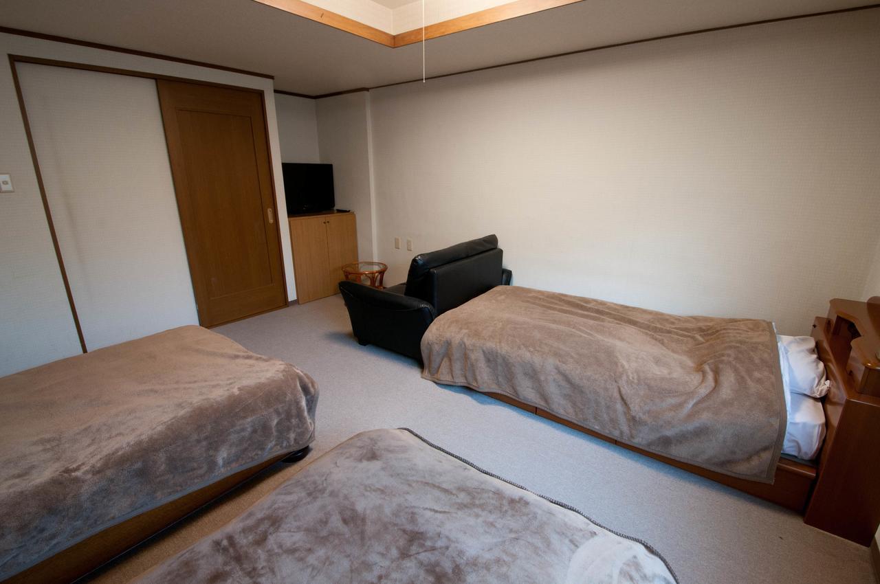 Reimeien Ōsaka Extérieur photo