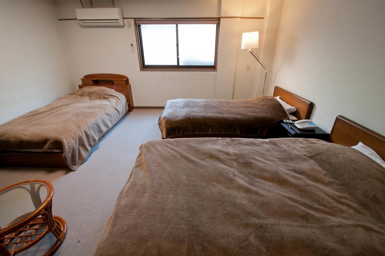 Reimeien Ōsaka Extérieur photo