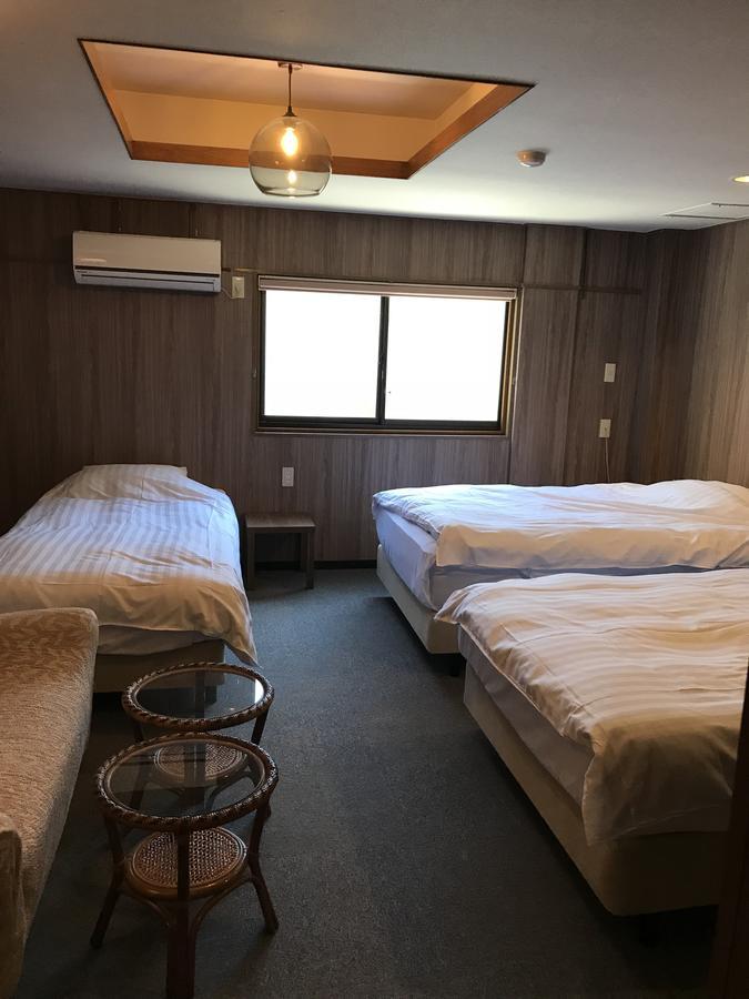 Reimeien Ōsaka Extérieur photo